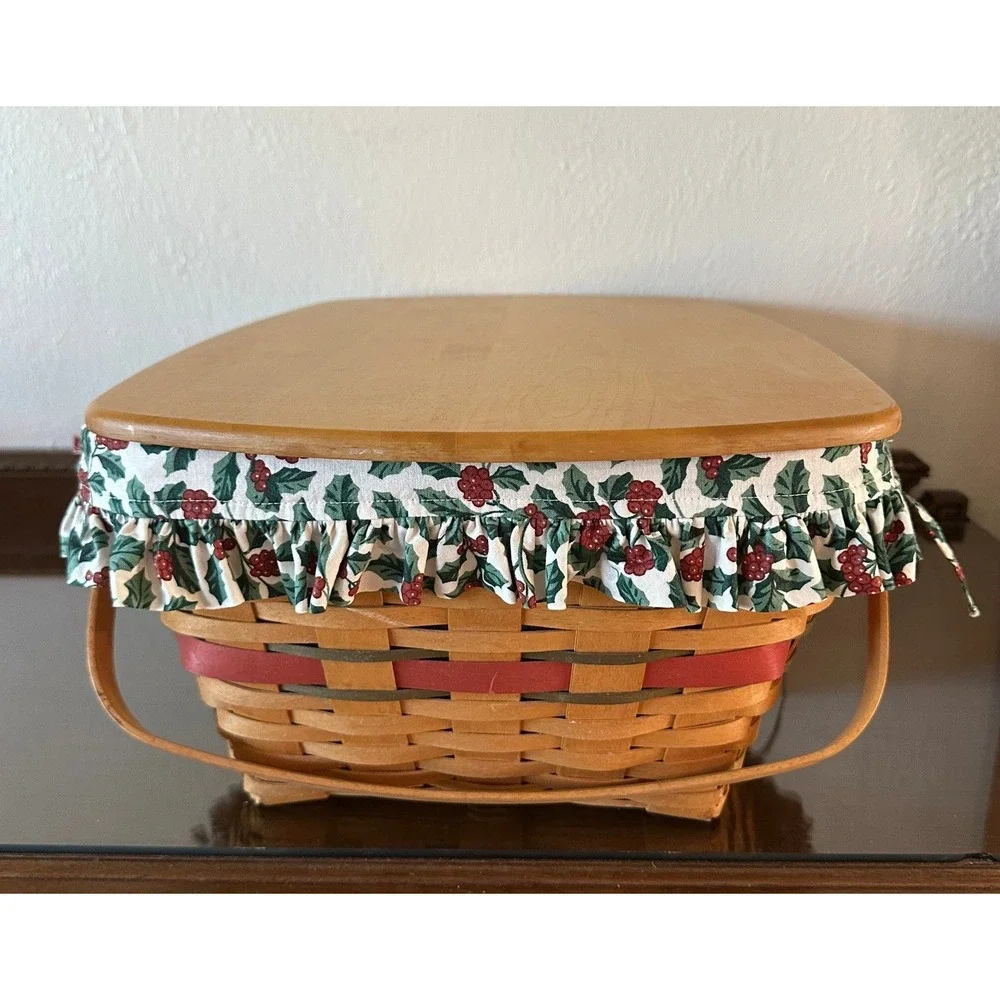 Longaberger Yuletide Treasures Basket 1996 Christmas Holly Liner Lid Protector